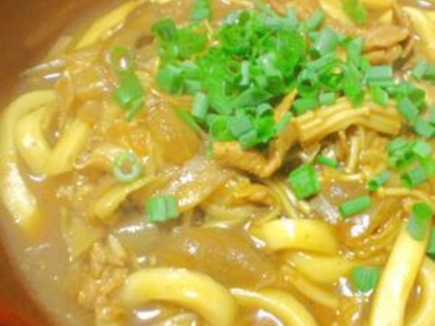 白菜の甘みが美味しい「白菜カレーうどん」